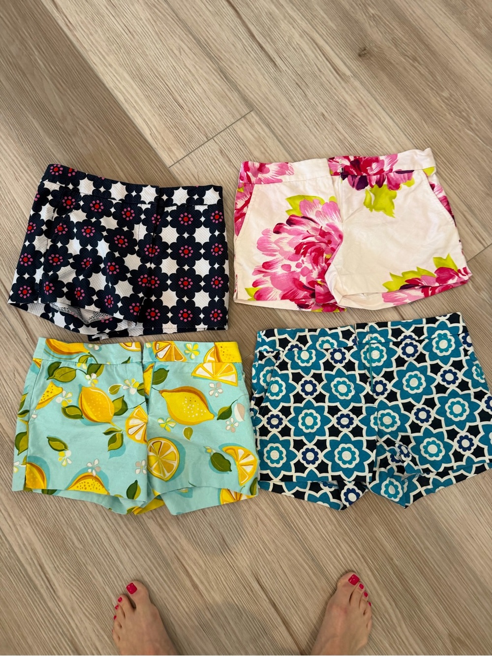 Set of 4 Patterned Women Shorts - Floral, Lemon & Geometric